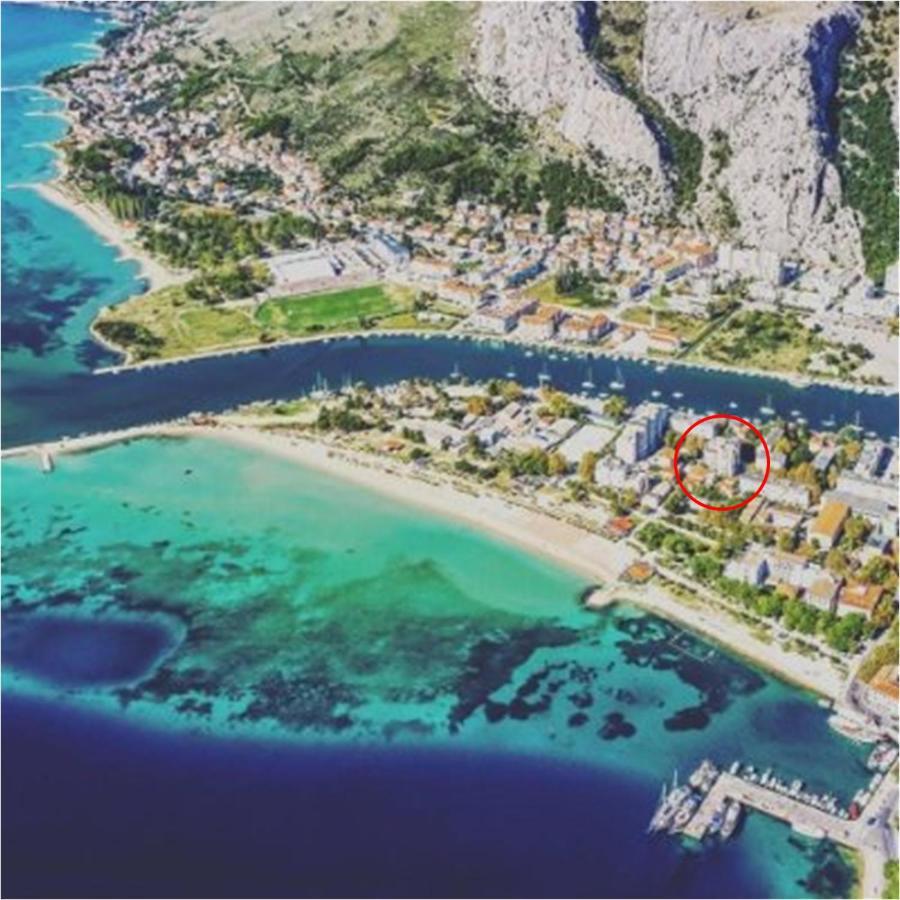 Apartman Center Omis Bagian luar foto