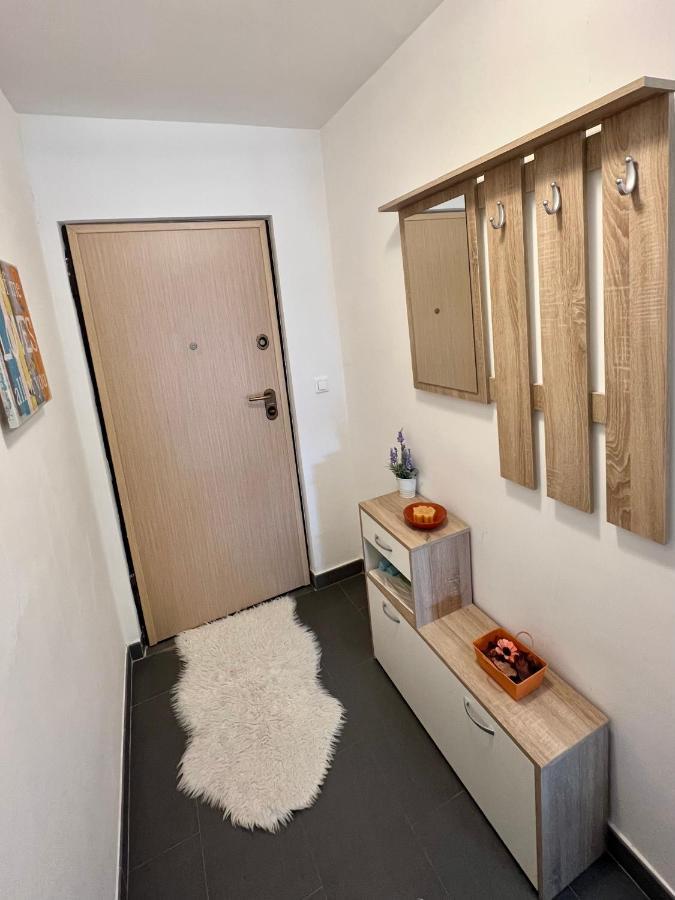 Apartman Center Omis Bagian luar foto
